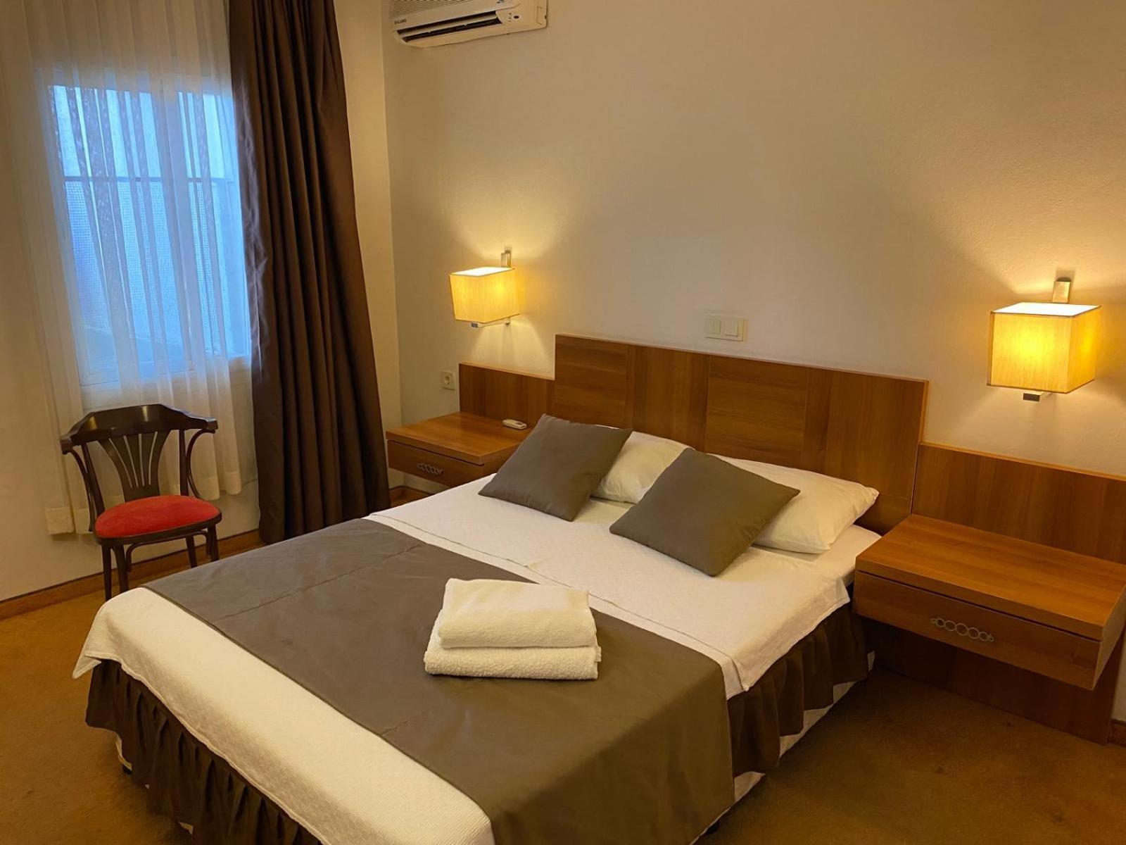 Melis Hotel Кушадасы Экстерьер фото