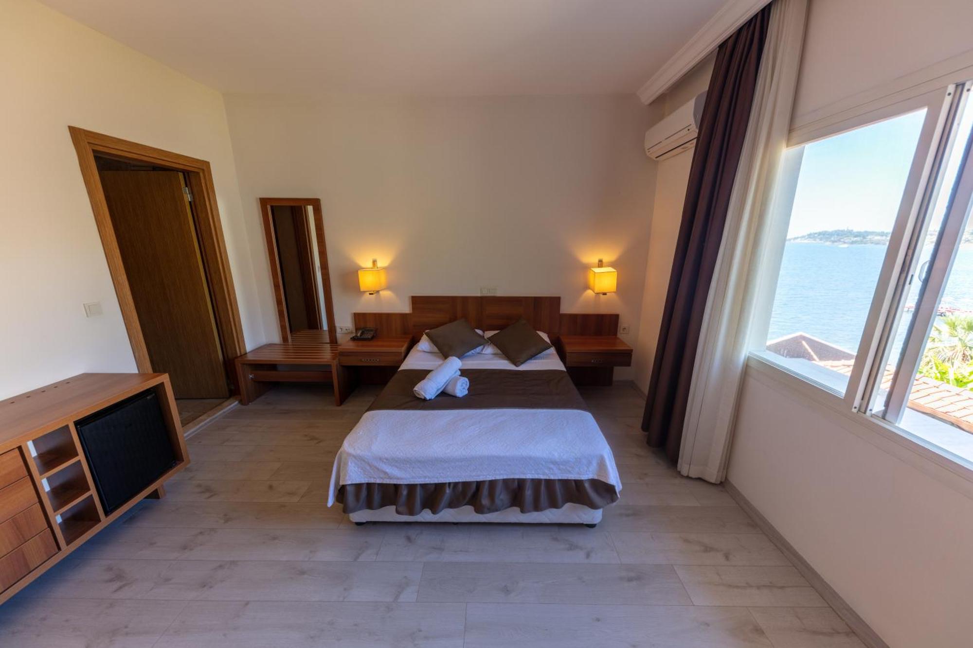 Melis Hotel Кушадасы Экстерьер фото